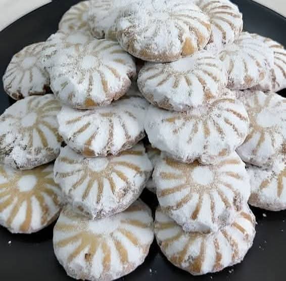 Dulce Artesanal de Almendras, Sésamo, Pasas y Cacahuetes