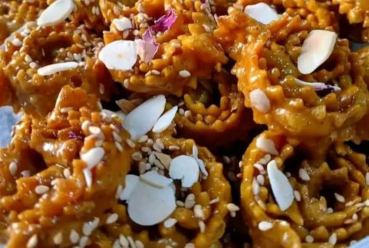 Chebakia de Almendra – Crujiente, Aromática y Bañada en Miel